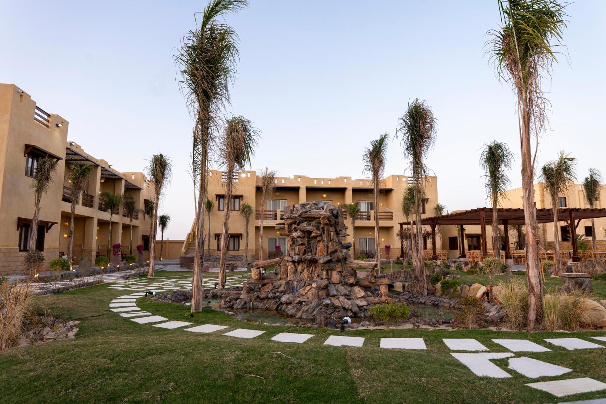 Azad Siwa Hotel Siwa Oasis Exterior photo