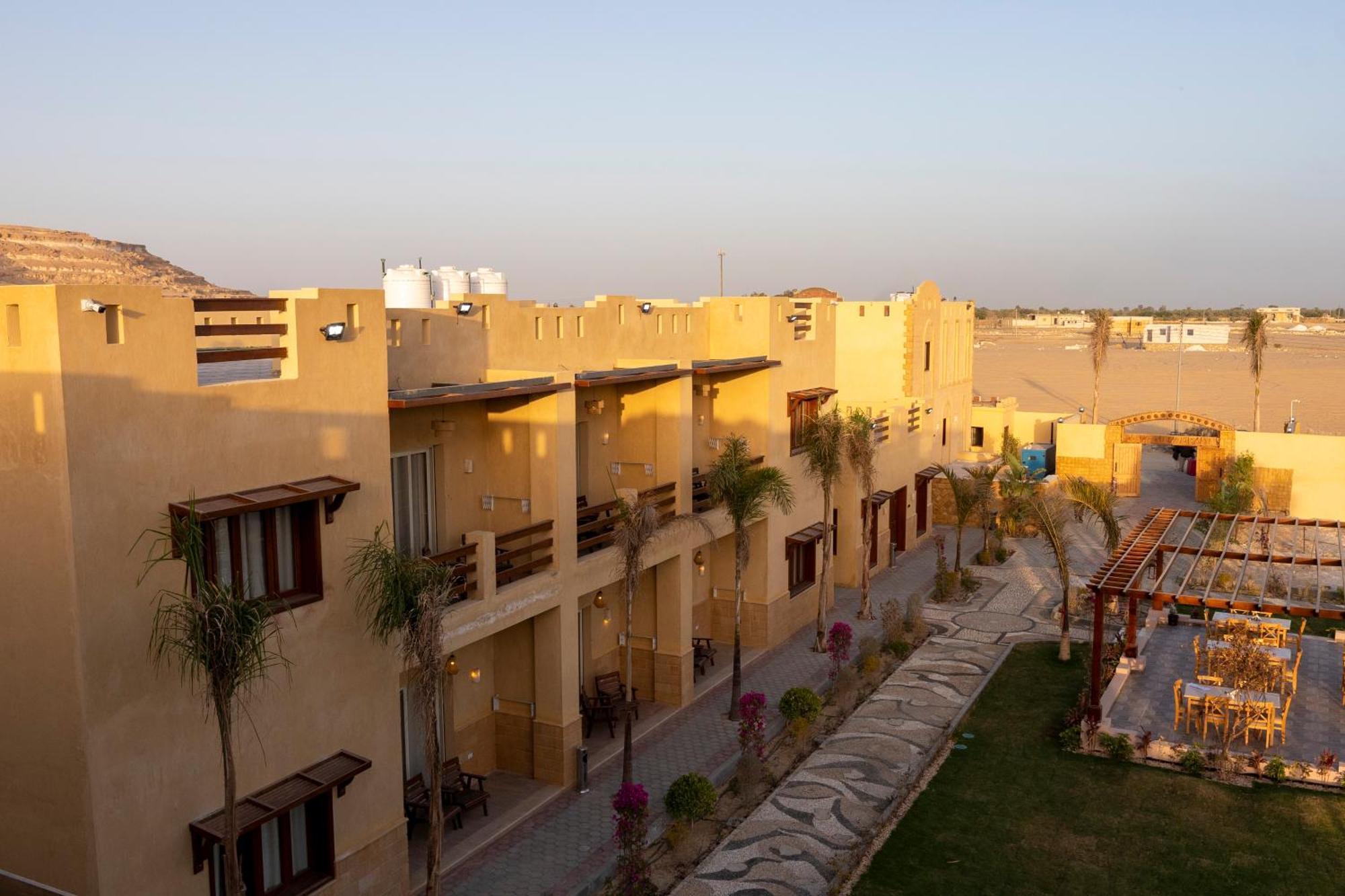 Azad Siwa Hotel Siwa Oasis Exterior photo
